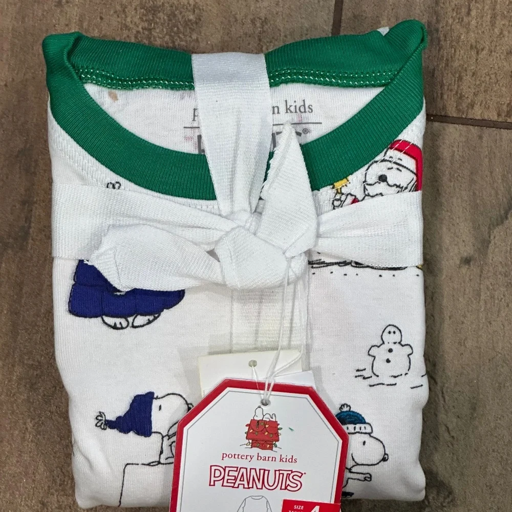 Peanuts® Snoopy® Holiday Kids Organic Cotton Pajama Set - PBK